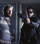 James Cameron et Arnold Schwarzenegger sur le tournage de Terminator.