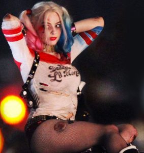 spotlight-s-on-joker-in-suicide-squad-promos-but-harley-quinn-s-the-one-to-watch-margot-837918